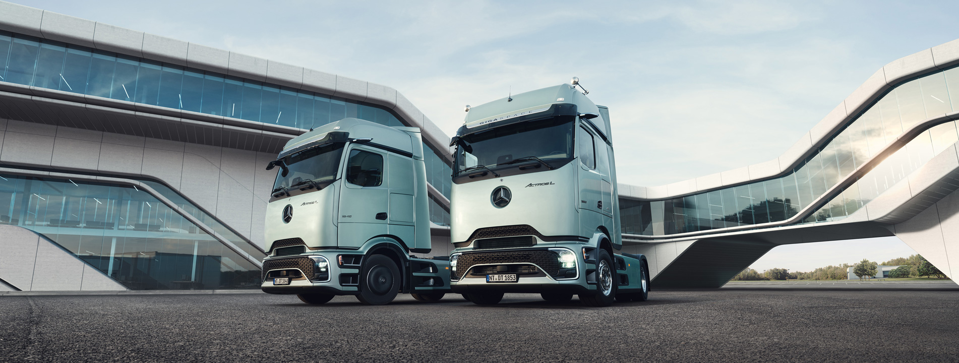 The new Actros L from Mercedes-Benz Trucks