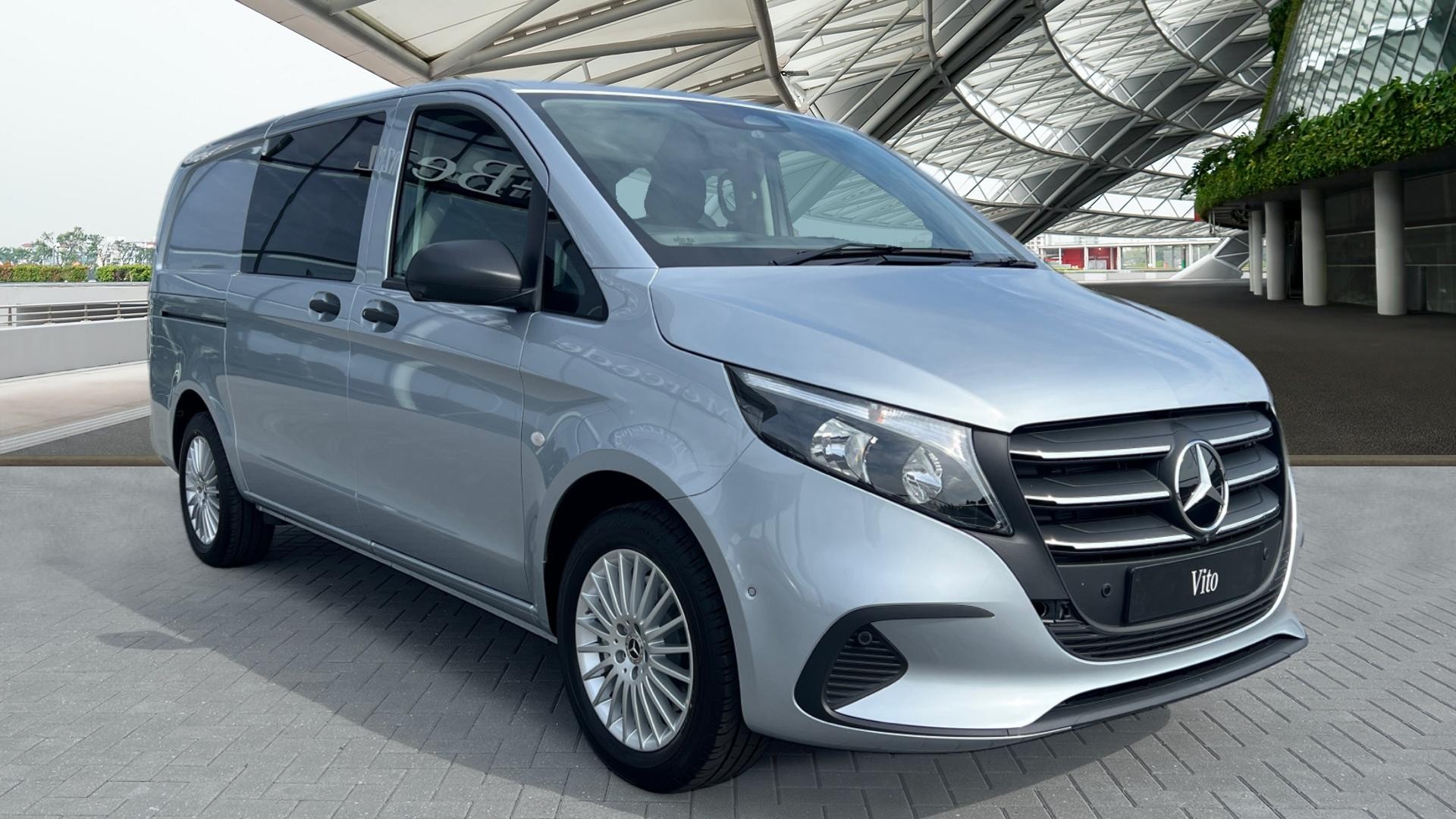 Brand New Mercedes-Benz Vito 116CDI PRO Long Crew Van