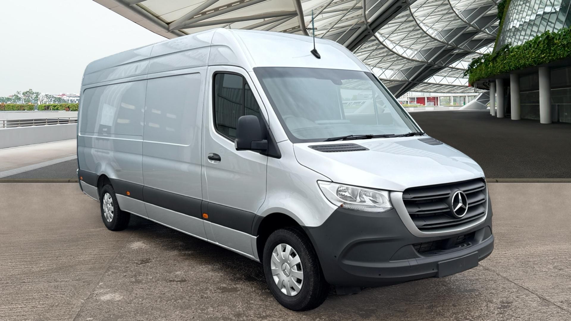 Brand New Mercedes-Benz Sprinter 315CDI Premium Long Van