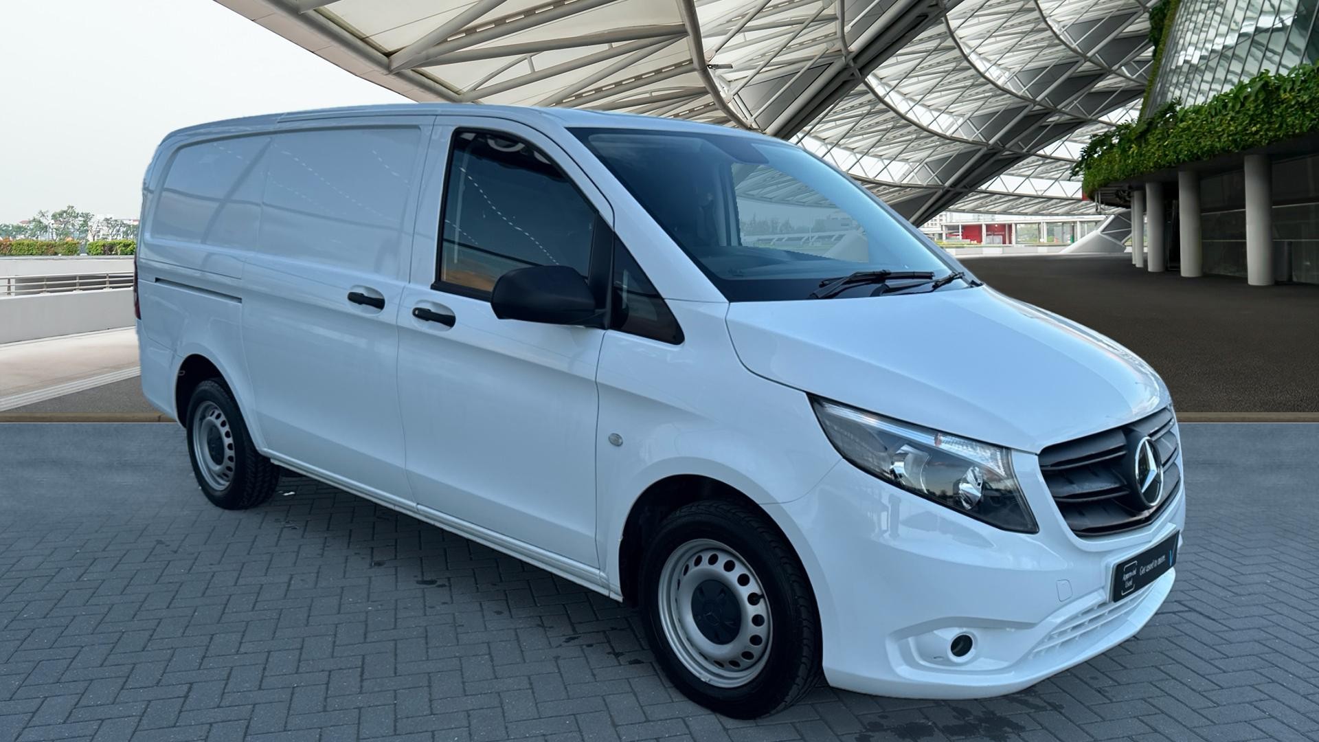 Mercedes-Benz Vito 114CDI PROGRESSIVE FWD Long Van 