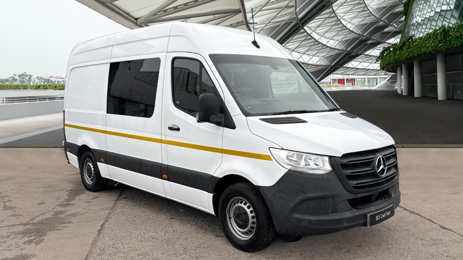 Mercedes-Benz Sprinter 315CDi Progressive Medium Welfare Van 